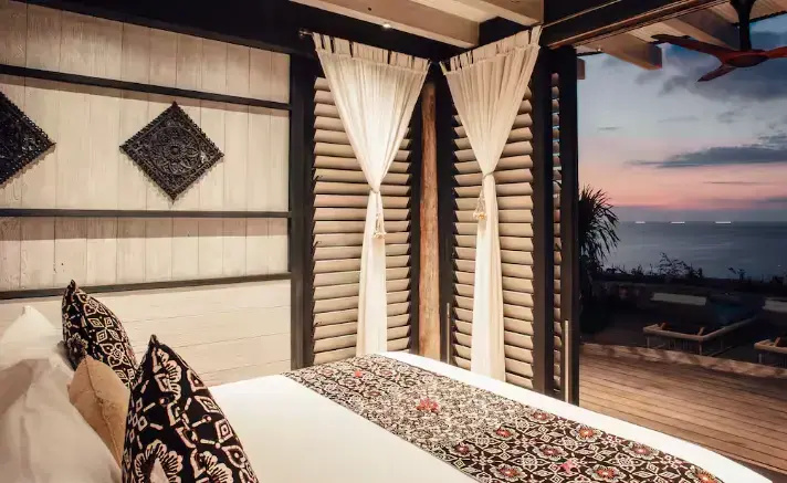 Suarga Padang Padang - Chambres