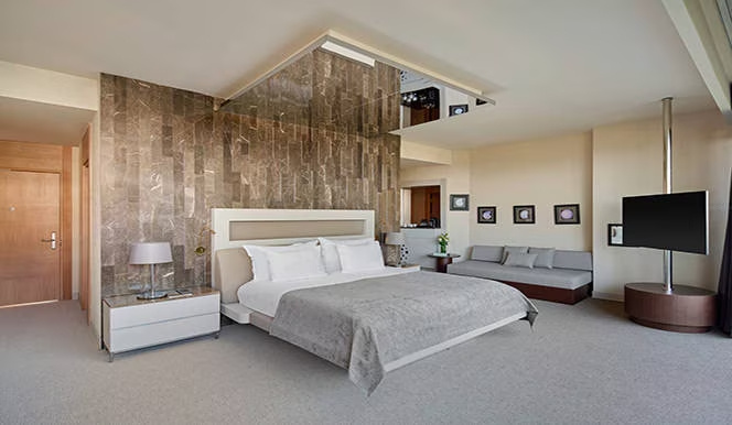 2 Bedrooms Royal Deluxe Suite