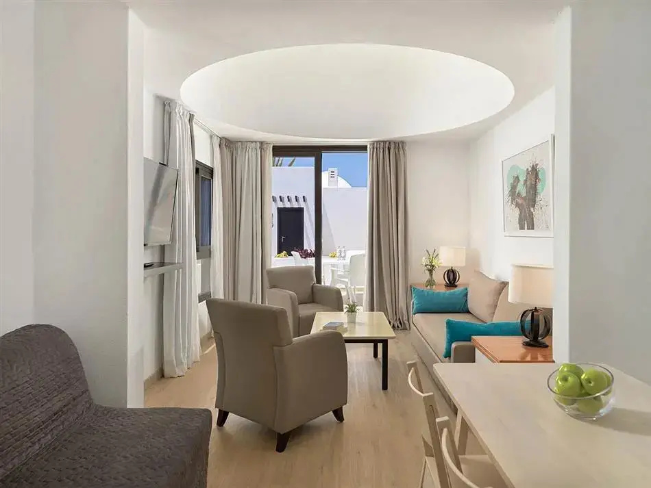 H10 Suites Lanzarote Gardens - Chambres