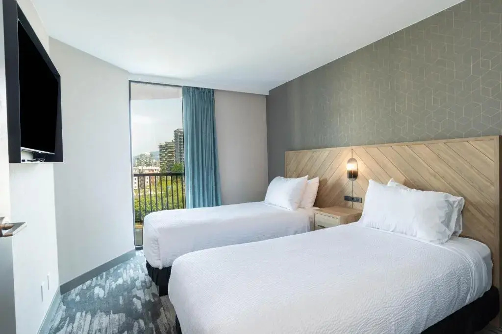 Sandman Suites Vancouver on Davie - Chambres