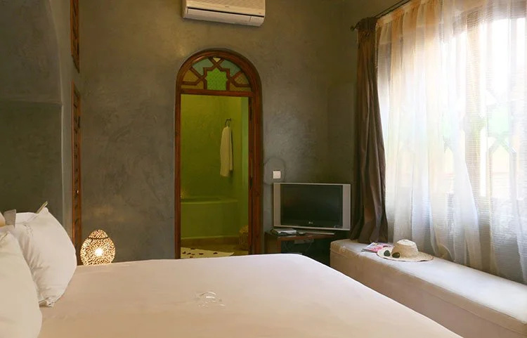 Jawahra Double room (full double bed)
