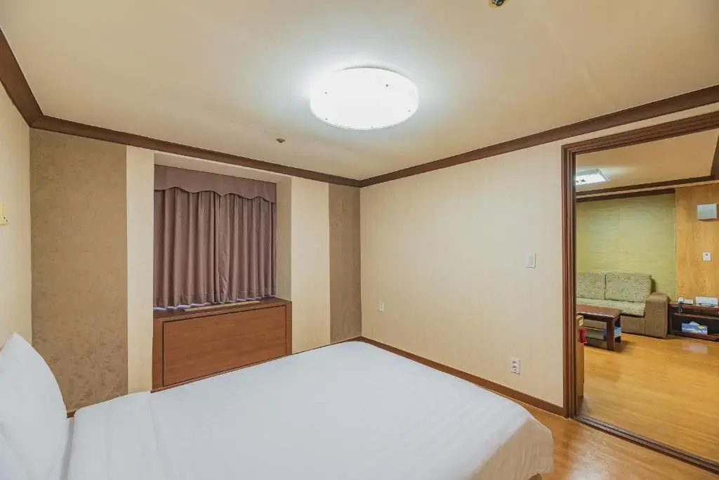 Osaek Greenyard Hotel - Chambres