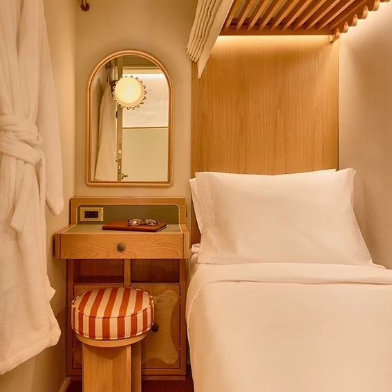 Premium Now or Never Single Sleeper Cabin