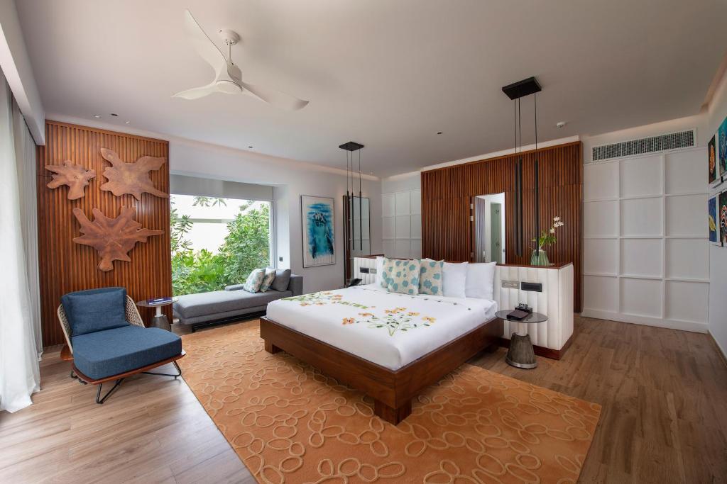 Emerald Maldives Resort & Spa