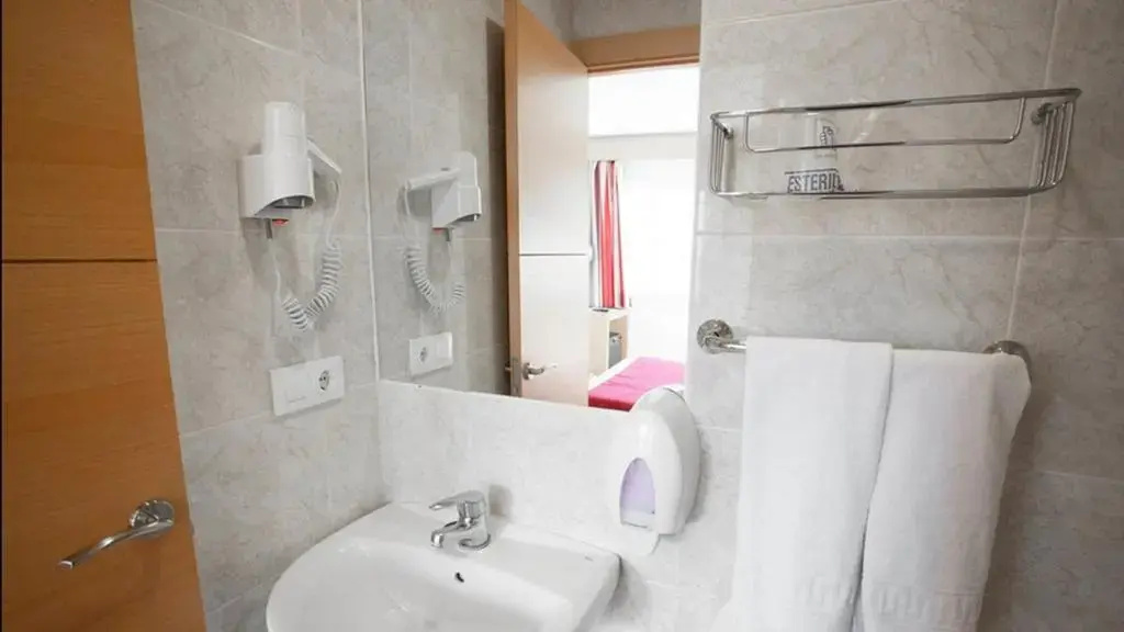 Hotel Amic Colón - Chambres