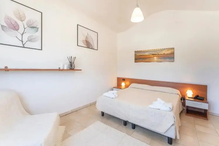 1 Bedroom Premium Double Apartment (full double bed)