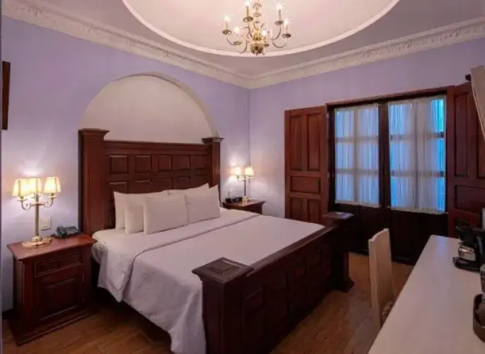 Deluxe Double room (full double bed)