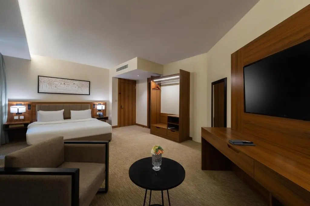 Superior Double room (full double bed)