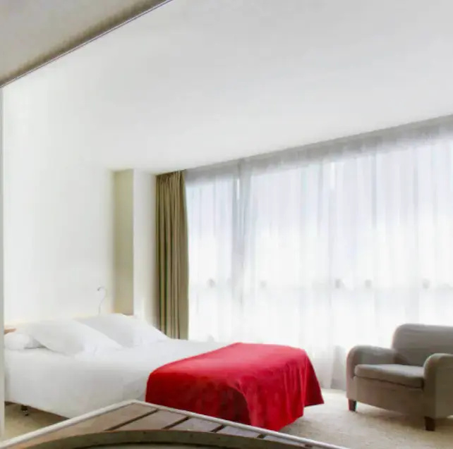 15th Lounge Double Suite (full double bed)