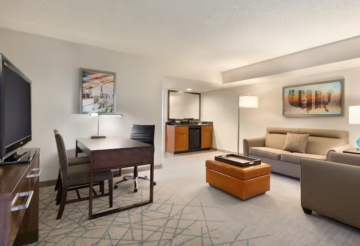 Embassy Suites by Hilton Brea North Orange County - Chambres