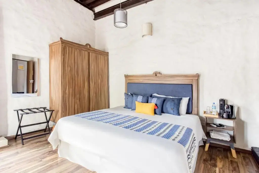 Superior Double room (full double bed)