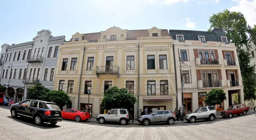 Hotel Lux