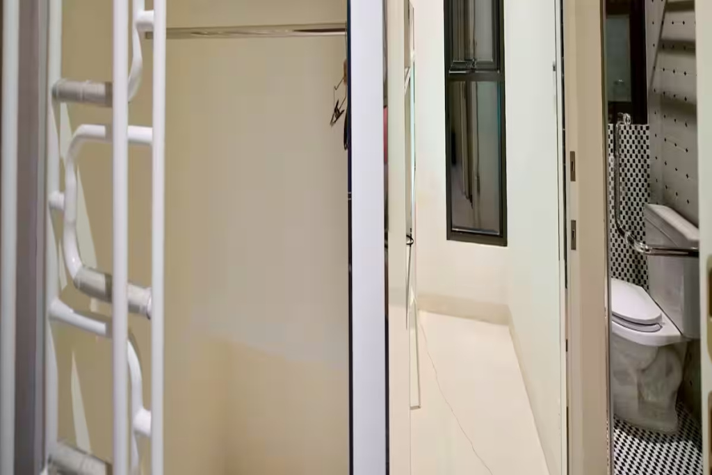 Jasaen Hotel - Chambres