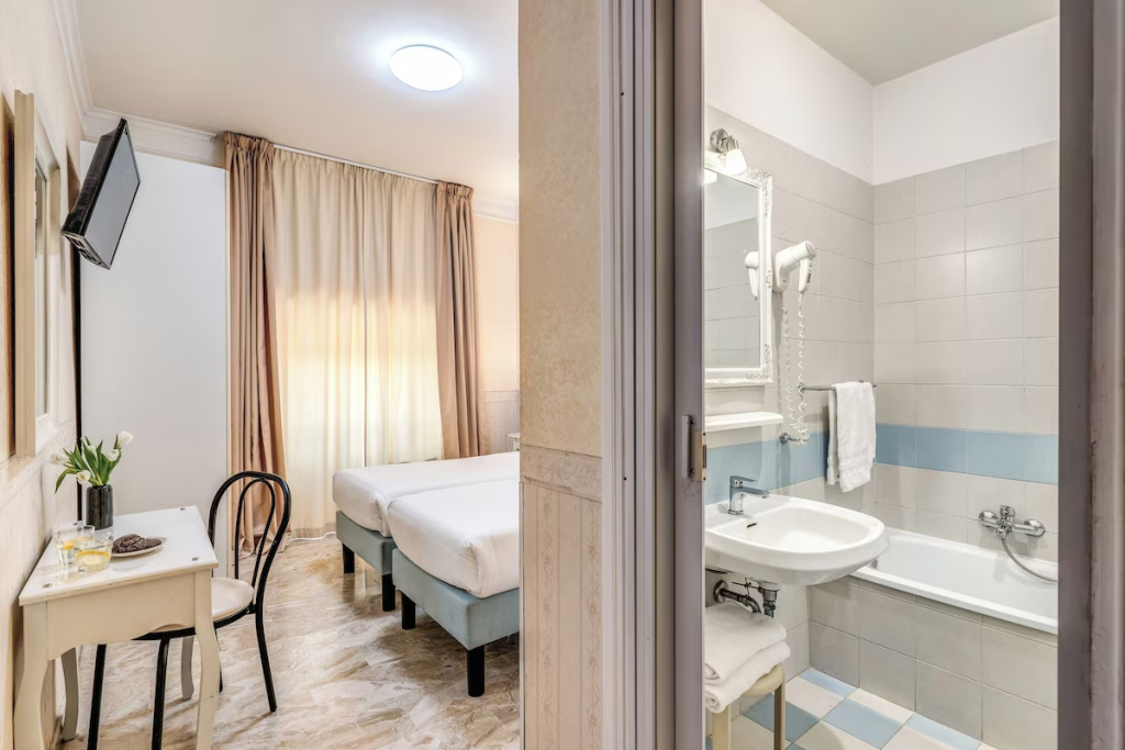 Hotel photo 16