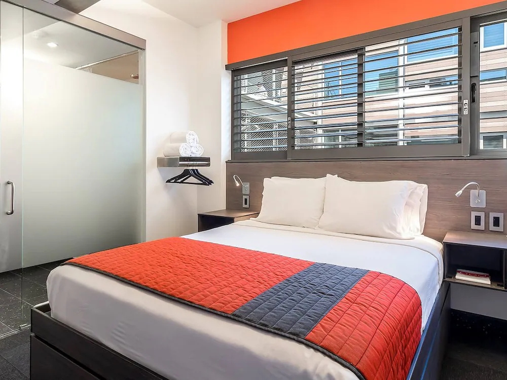 Mini Suite