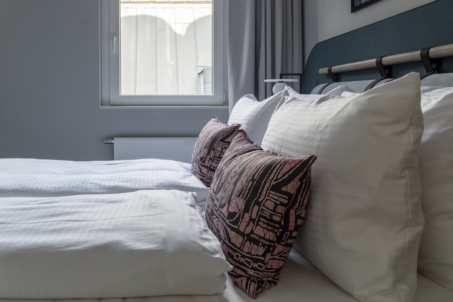 Large with Kitchenette Double Studio (full double bed)