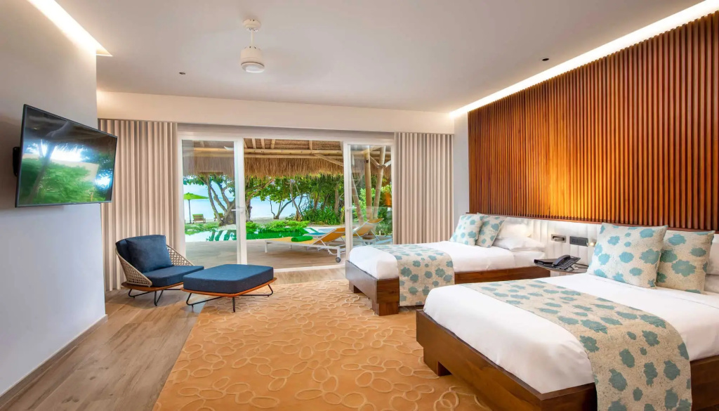 Pool Family Beach Villa