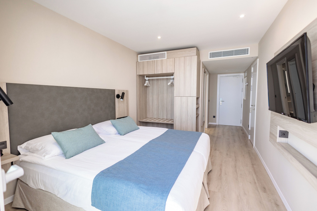 Servatur Puerto Azul - Chambres