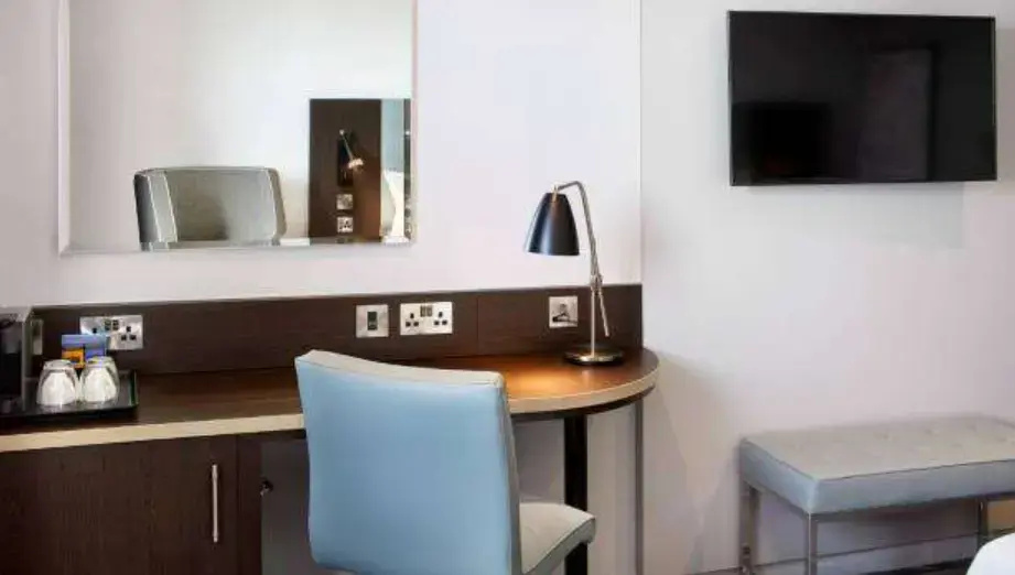 Premier Inn London City - Aldgate - Chambres