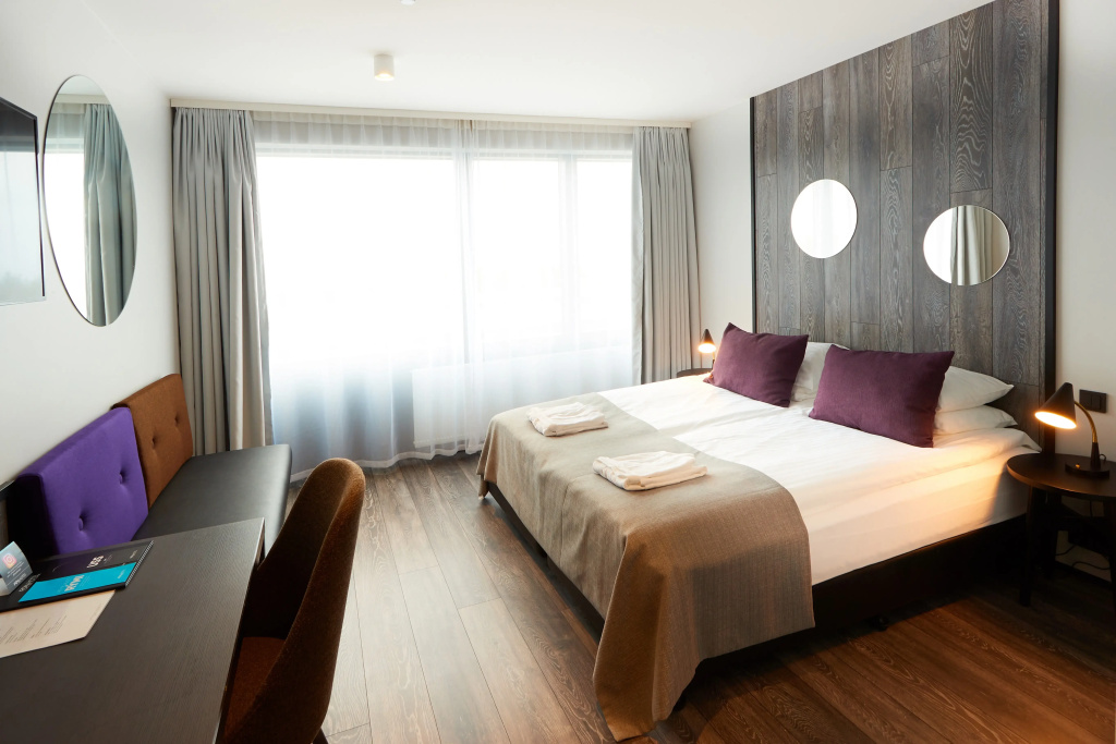Deluxe Family room
