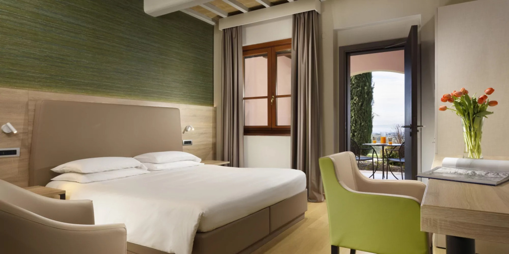 Garden Double room (full double bed)