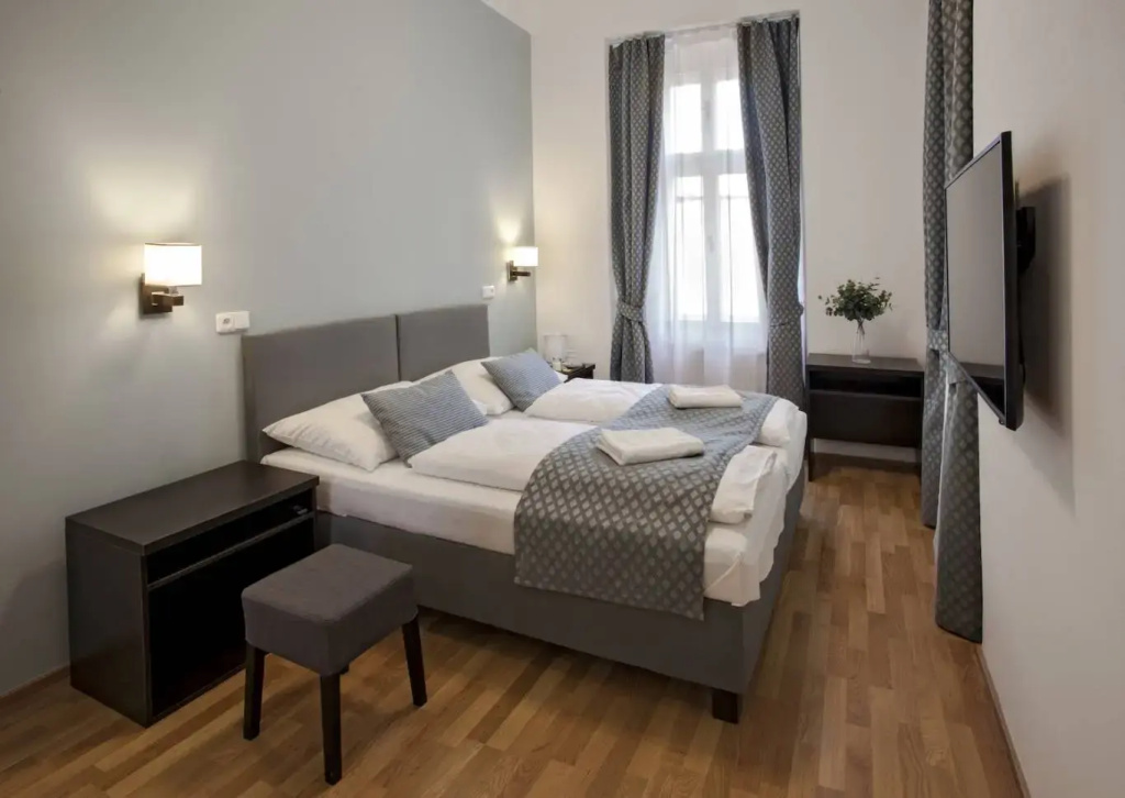 Pension Corto - Chambres