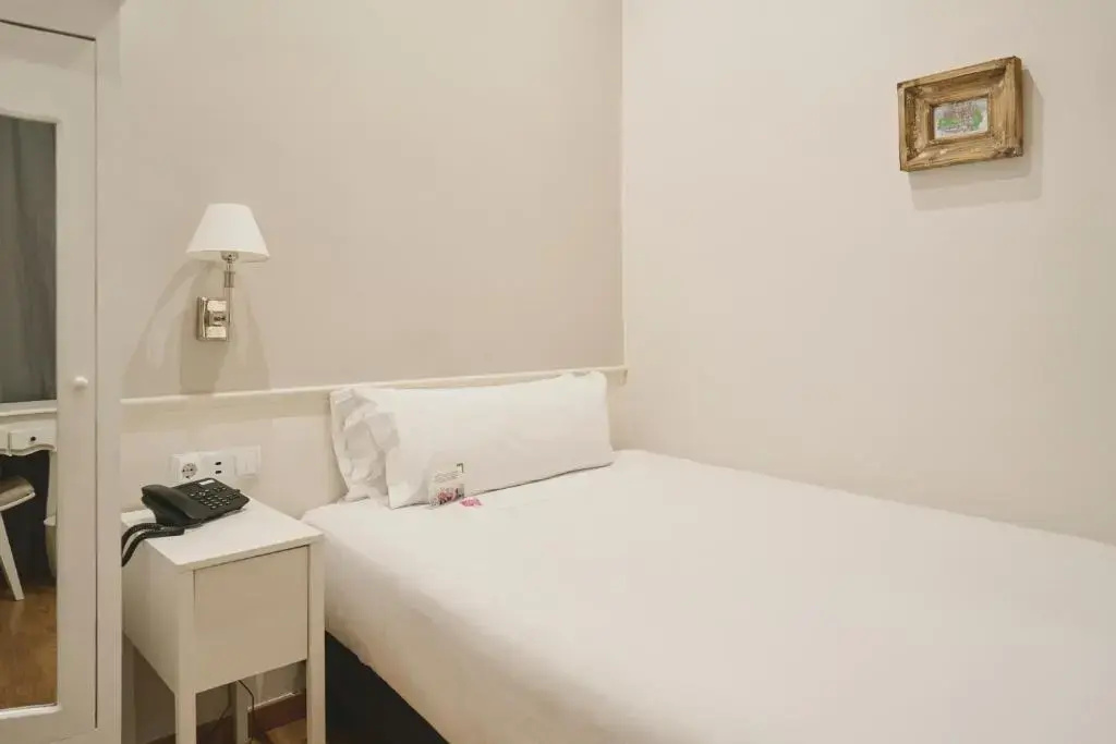 Meson Castilla Atiram Hotel - Chambres
