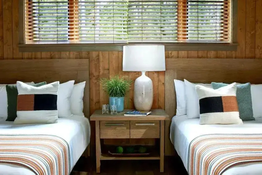 1 Bedroom Double Cabin ADA (twin beds)