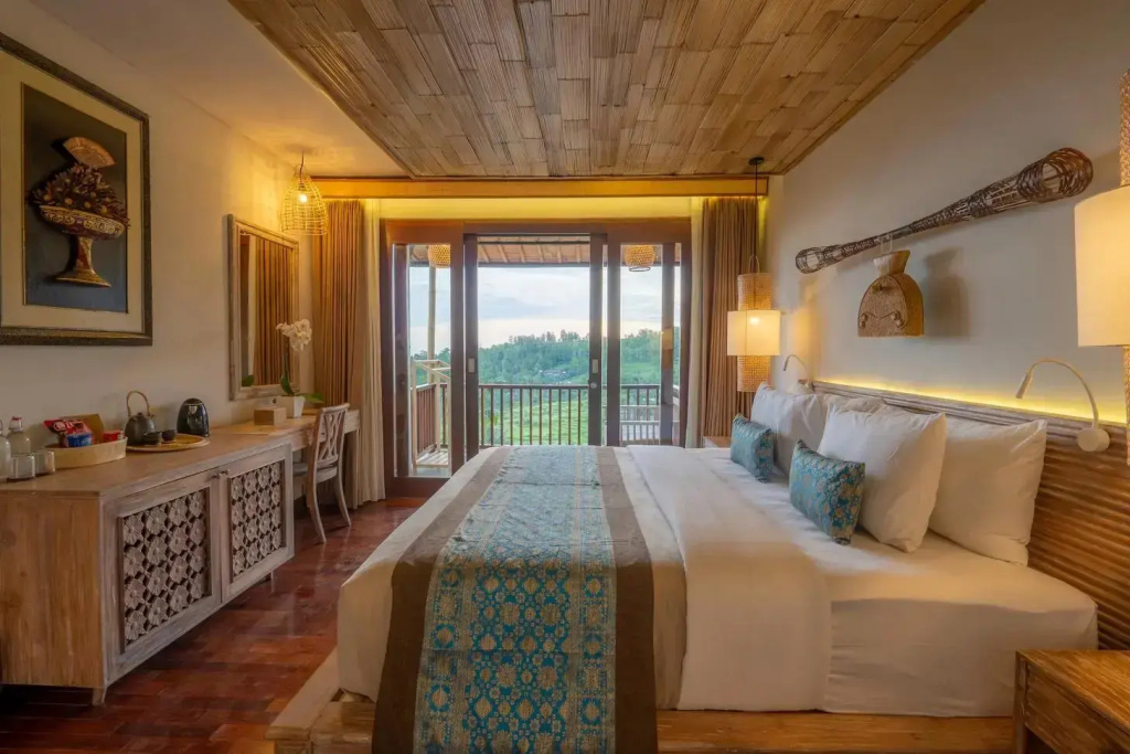 Deluxe Double room Hills View (full double bed)