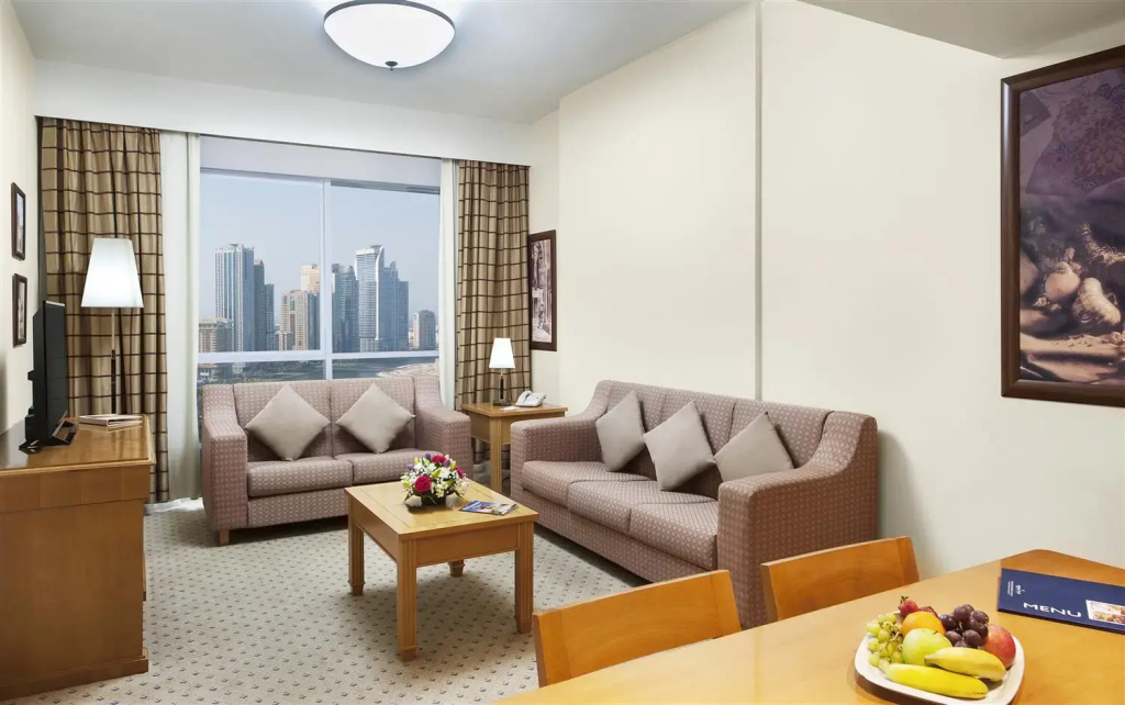 Golden Tulip Sharjah Hotel Apartments - Chambres