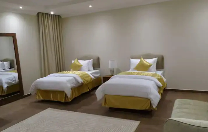 Double Studio (twin beds)