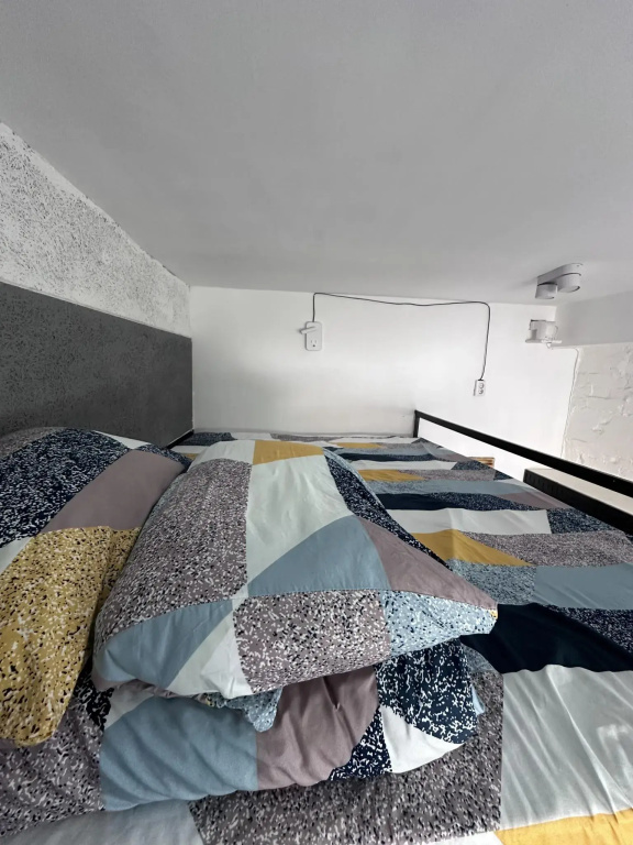 No. 103 Double Studio Apartment (full double bed)