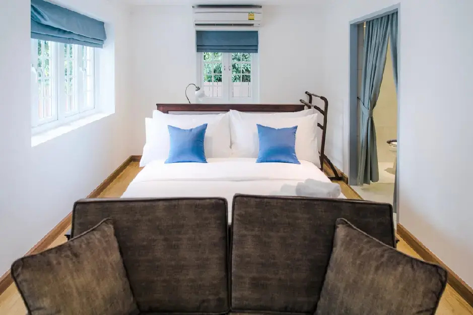 Classical Deluxe Double room (full double bed)