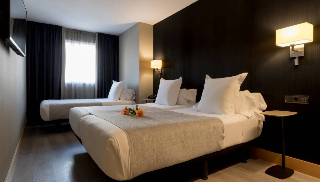 Hotel Plaza Coruña - Chambres