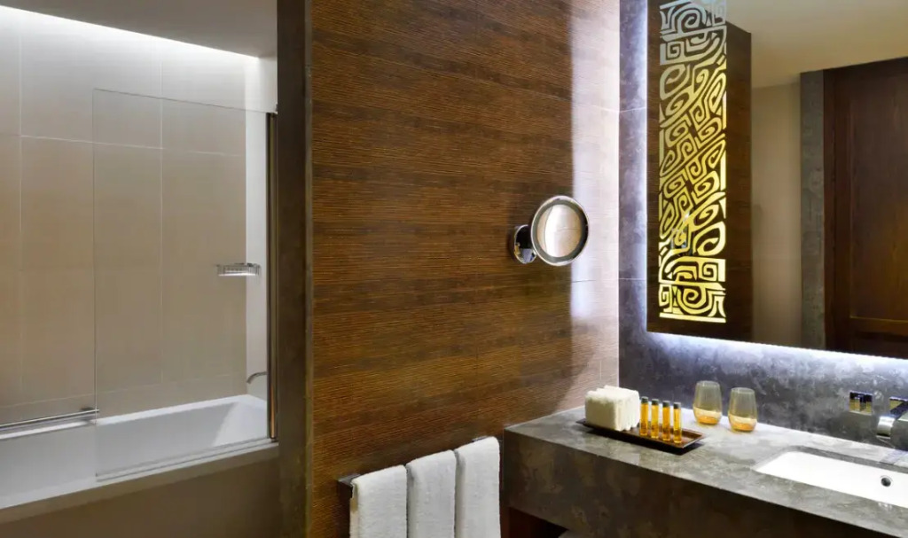 Lapita, Dubai Parks And Resorts, Autograph Collection