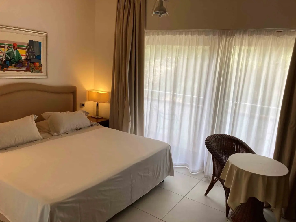 Classic Plus Double room (full double bed)