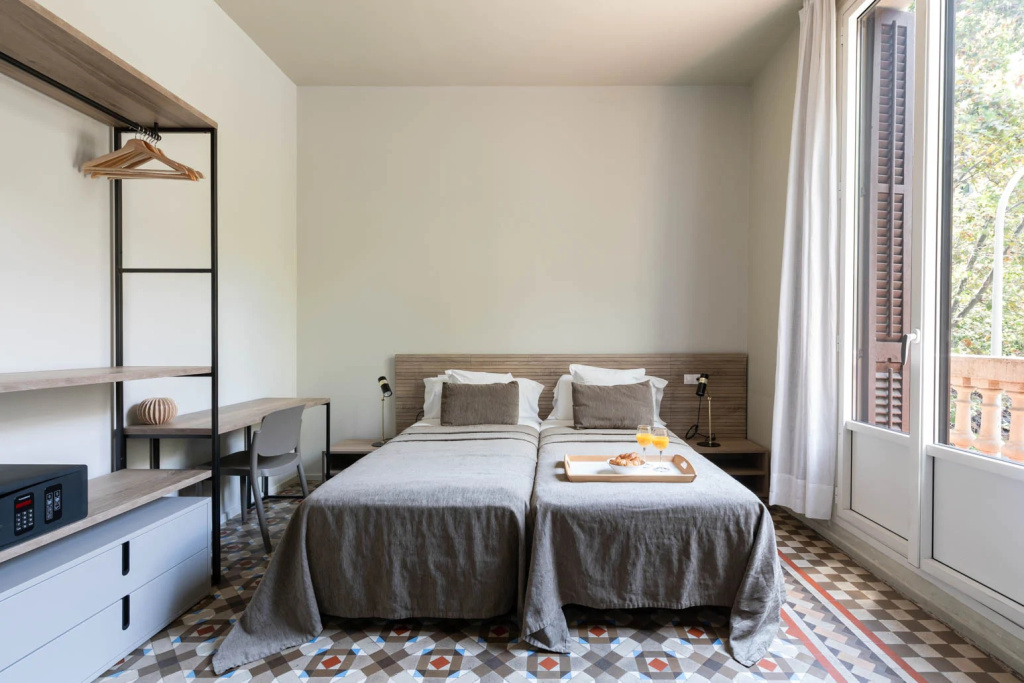 2 Bedrooms Design Quadruple Apartment