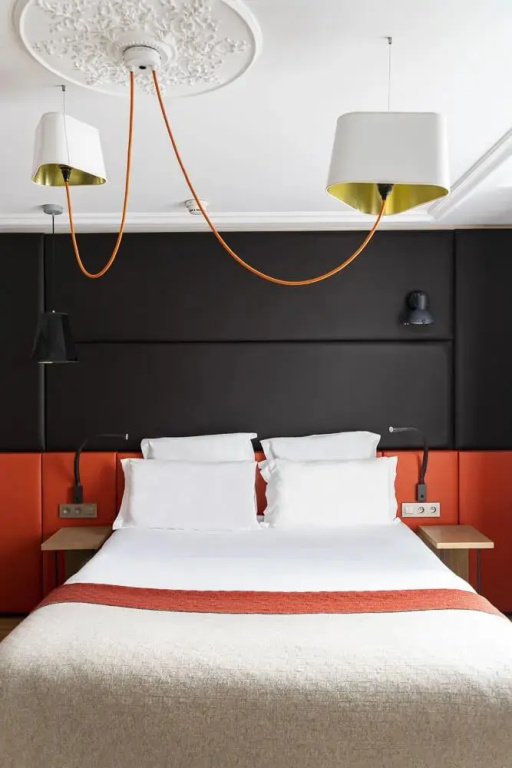 Eiffel Double d'Artiste Studio (full double bed)