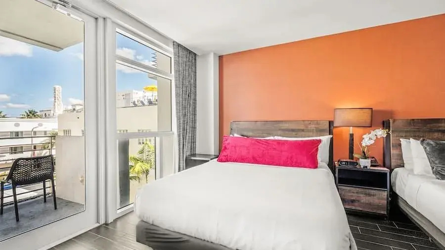 2 Bedrooms Superior Sextuple room with balcony