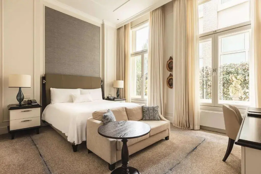 Superior Double room (full double bed)