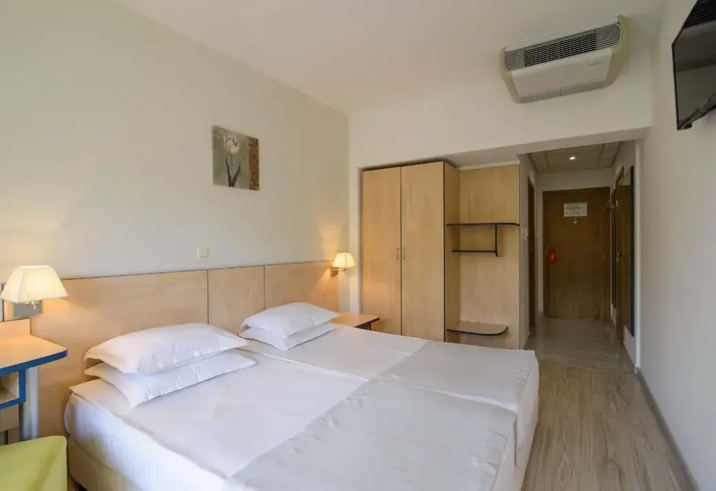Madara Park Hotel - Chambres