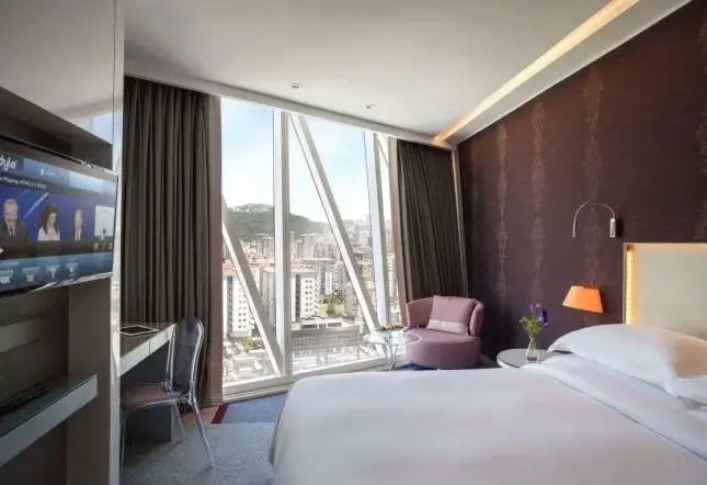 Burgu Arjaan by Rotana Hotel - Chambres