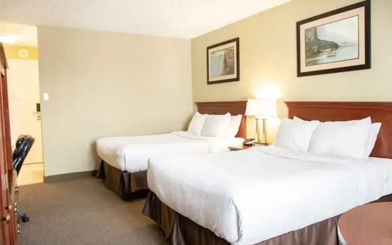 Oakes Hotel Overlooking the Falls - Chambres