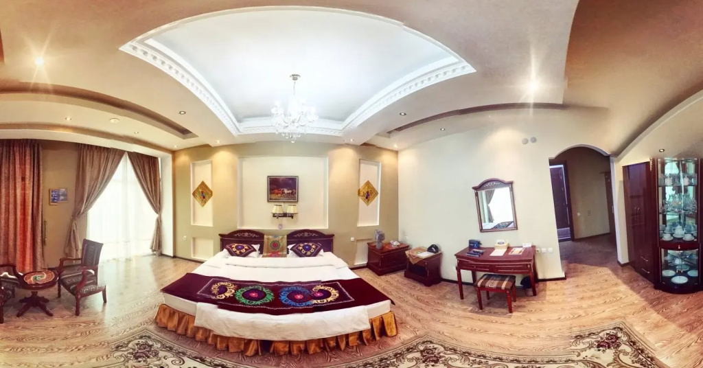 Double Junior Suite (full double bed)