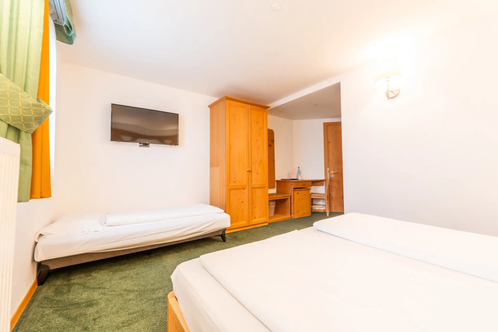 Hotel Alpine Mugon - Chambres