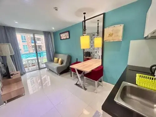 Апартаменты Цокольный этаж в Atlantis Condo Pattaya by Panissara