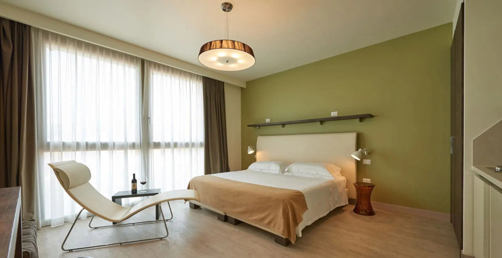 Double Studio full double bed