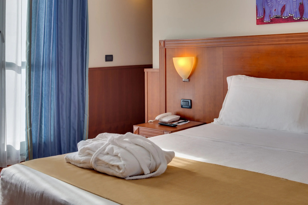 Family Double room (full double bed)