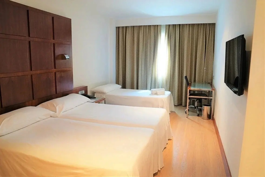 Port Azafata Valencia Hotel - Chambres