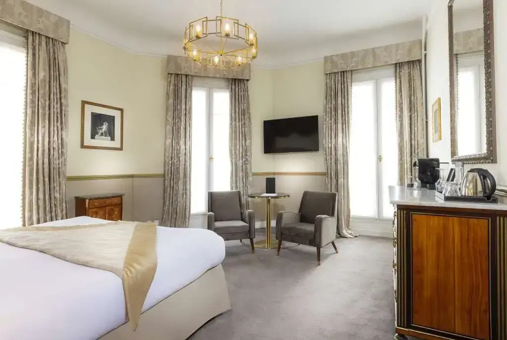 Double Junior Suite (twin beds)